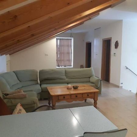 Adorable 3 Bedroom Brenner "Hill" Suite Giv'at Brenner Exterior foto